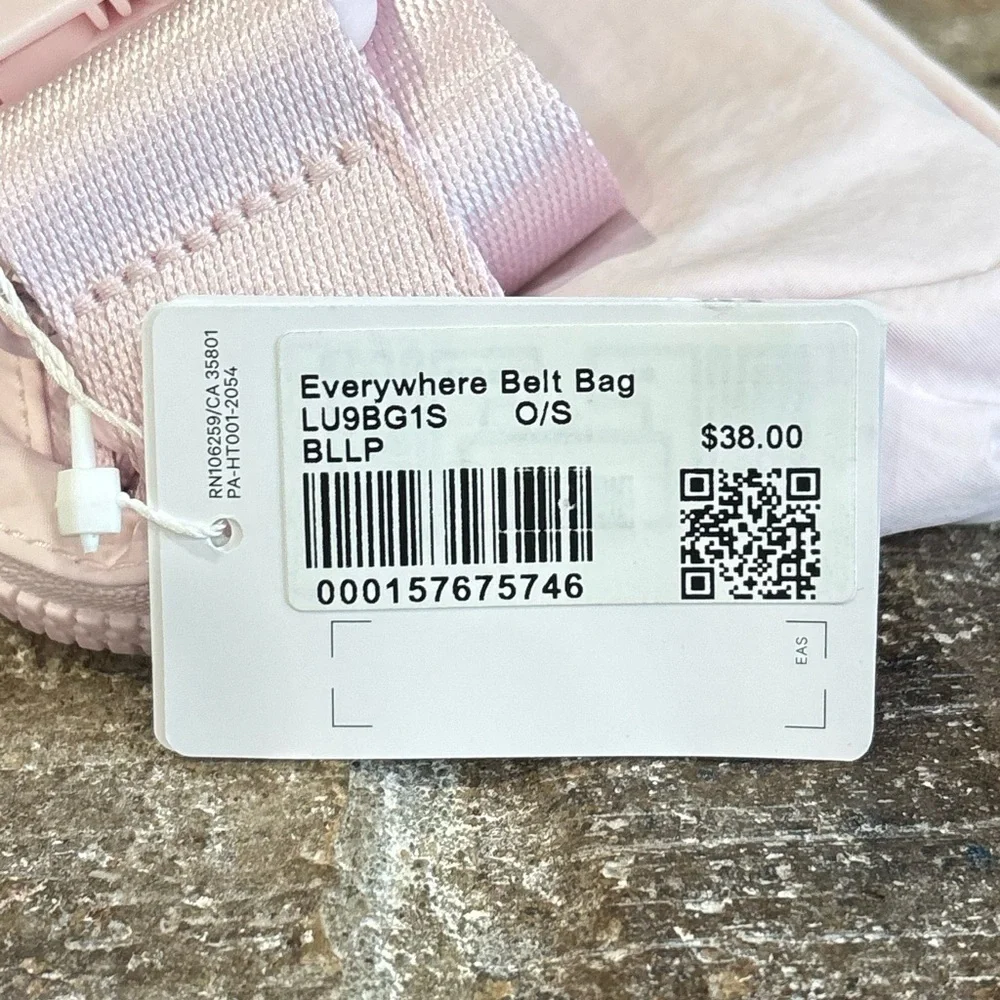 NWT Lululemon Everywhere Belt Bag In Blissful Pink/Gold
